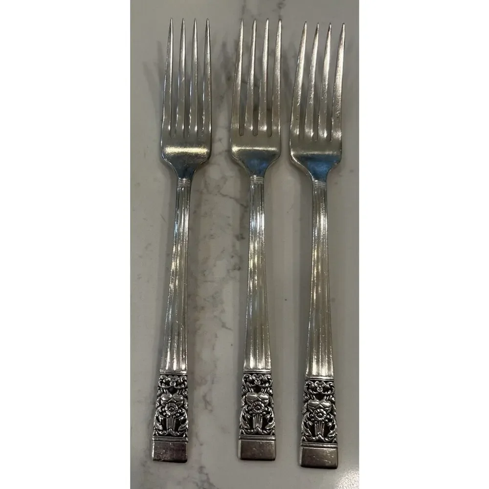 Vtg Set Of 3 Oneida Community CORONATION 7.5” Dinner Forks Silverplate 1936 EUC